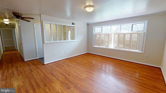 Foto del edificio - 6103 Ronna Cir