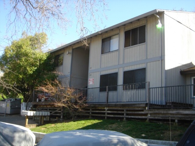 Foto del edificio - 200 Pine St
