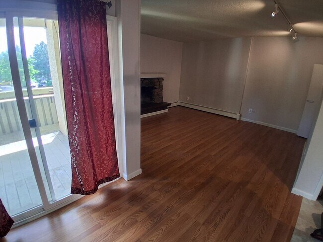 Foto del edificio - 3035 Oneal Pkwy