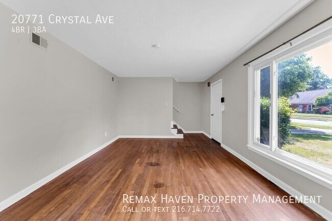 Foto del edificio - 20771 Crystal, Euclid - 4 bed 2.5 bath sla...