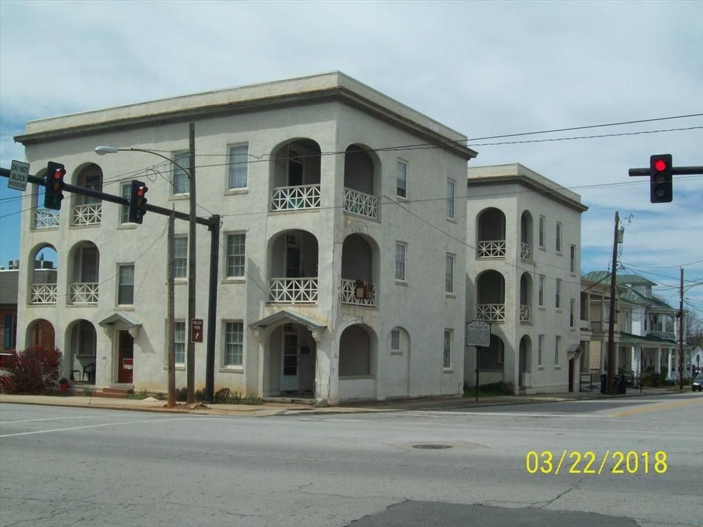 1100 W Main St, Danville, VA 24541 Apartments in Danville, VA