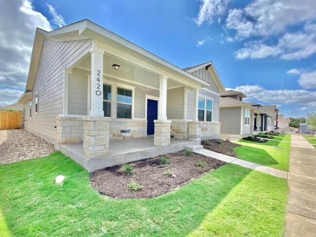Building Photo - 2420 Pecan Island Dr