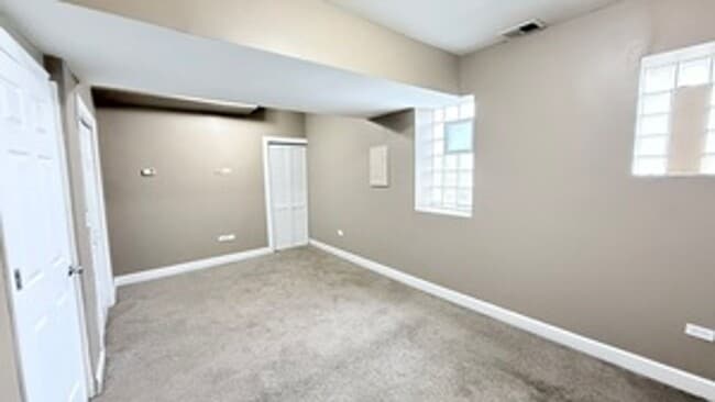 Building Photo - 8017 S Phillips Ave