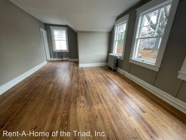 Foto del edificio - 2 br, 1 bath House - 322 A  S Tate Street ...