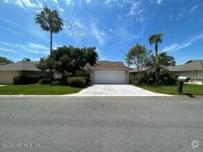 Building Photo - 625 Nautical Way