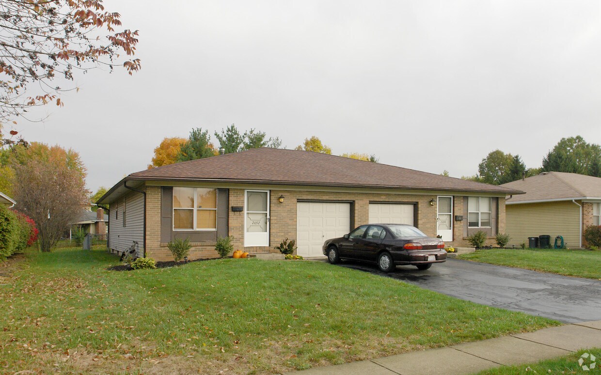 Building Photo - 2092-2094 Jewett Dr