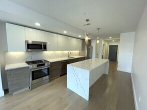 Building Photo - 30 Penniman Rd