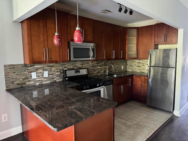 Foto principal - 140 W 120th St