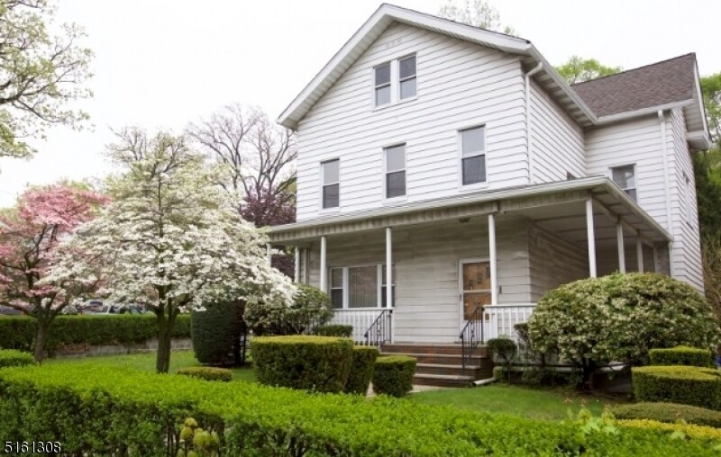 182 Belleville Ave Unit 3, Bloomfield, NJ 07003 Room for Rent in