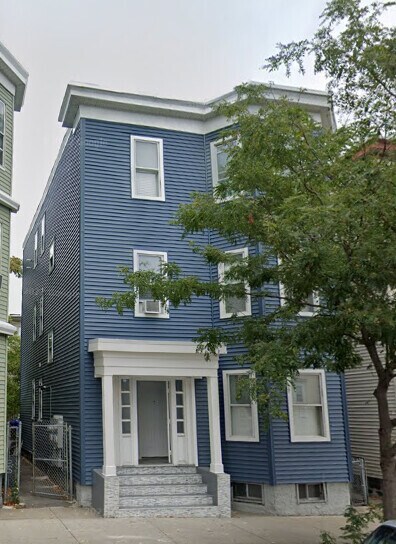 Foto del edificio - 630 Bennington St