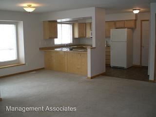 Primary Photo - 4050 W Babcock St