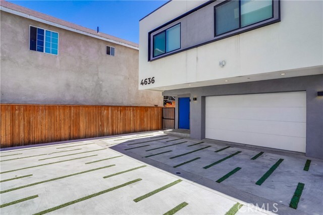 Building Photo - 4636 Lomita St