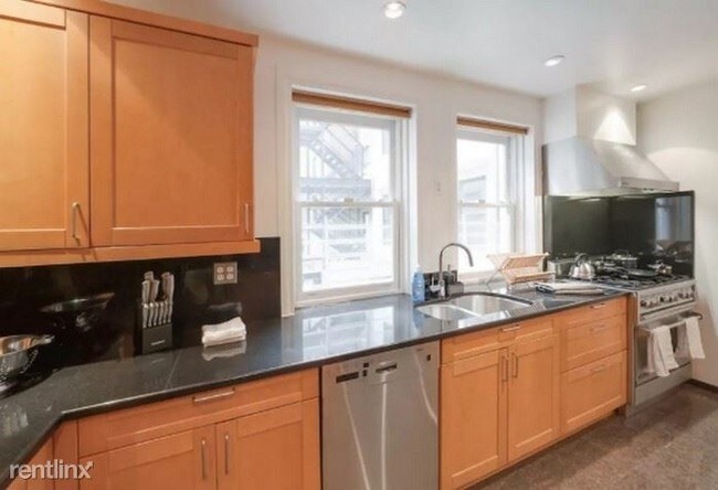 Building Photo - 2 br, 2.5 bath Condo - 400 Pike St Unit 819