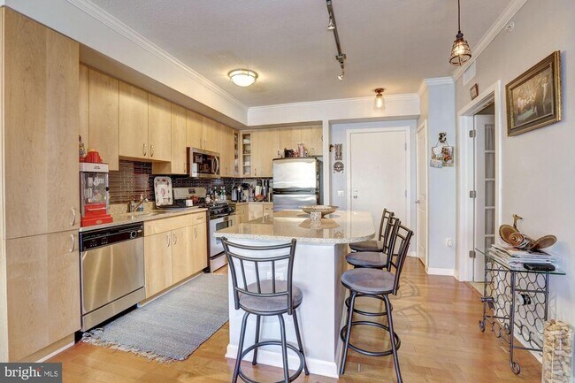 Foto del edificio - 440 L St NW