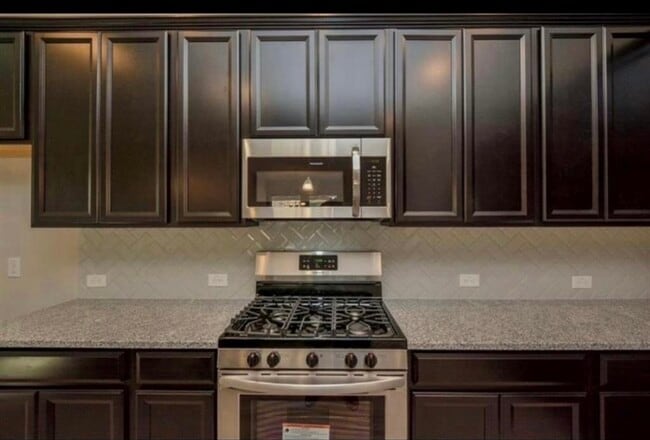 Foto del edificio - 427 Micaela Meadows Ct