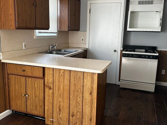Foto del edificio - 3 Bedroom home in Centerline