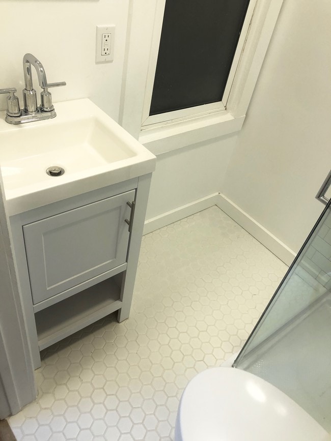 Unit 105 - Boardwalk Flats - Ocean Front Studios Apartments