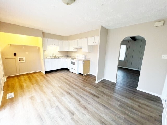 Building Photo - 6658 MEADOWLARK DRIVE