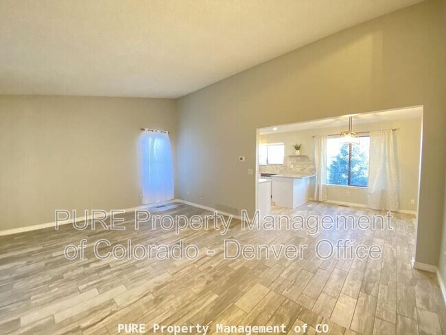 Building Photo - 525 Southpark Rd