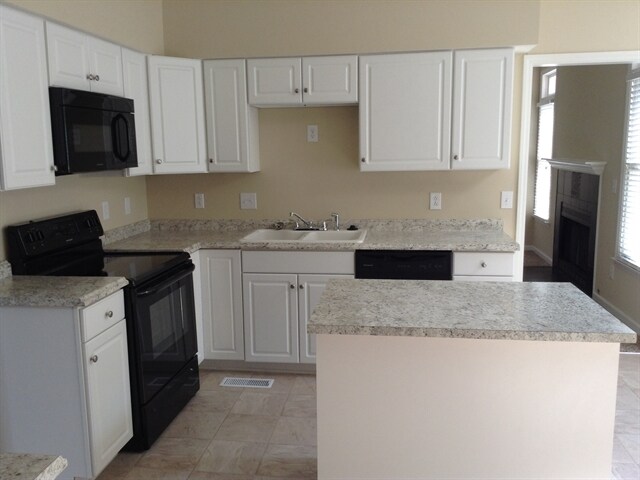 Building Photo - 4127 Stonemill Drive