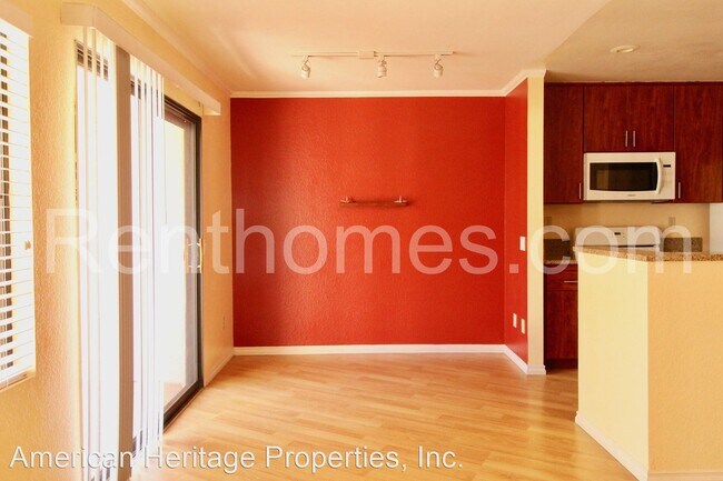 Building Photo - 13059 Wimberly Square