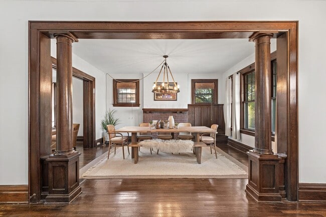 Building Photo - 439 Thurman Ave