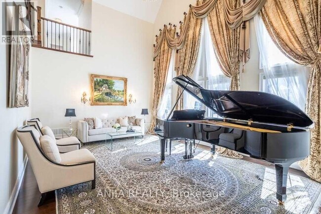 Photo du bâtiment - 115 Stallions Ct