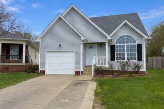 Building Photo - 122 Spencer Ct