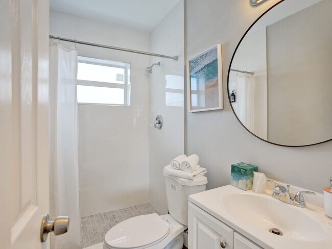 Foto del edificio - 3204 NE 9th St