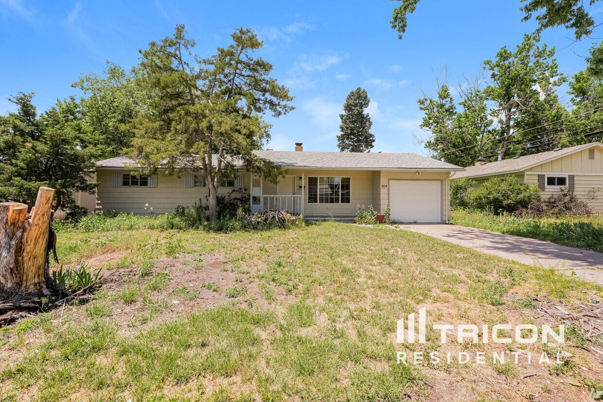 Foto principal - 904 Tamarack Dr