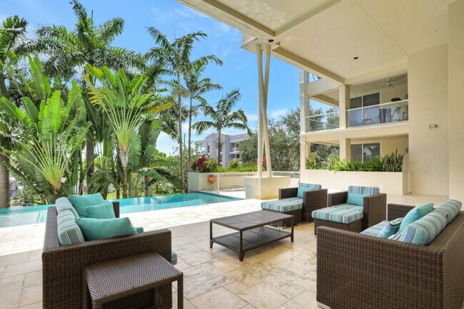 Foto del edificio - Coastal Condo Retreat: 3BR 2.5BA in Deerfield