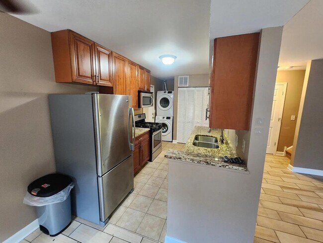 Foto del edificio - 624 N Lake Shore Dr