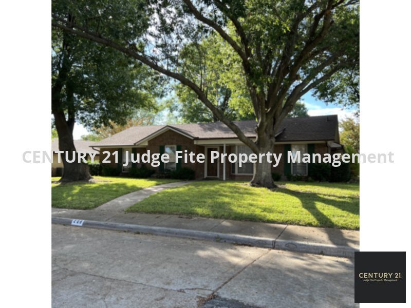 Great 3/2/2 In Indian Hills For Rent House Rental in Waxahachie, TX