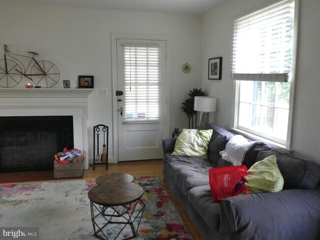 Foto del edificio - 2115 N Potomac St
