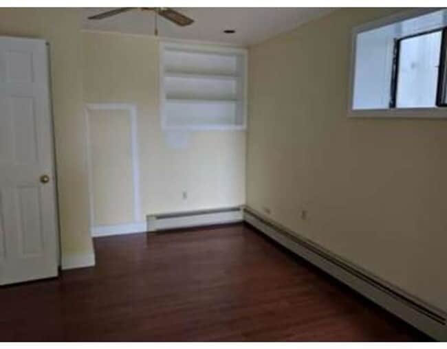 Building Photo - 107 Dennison Ave