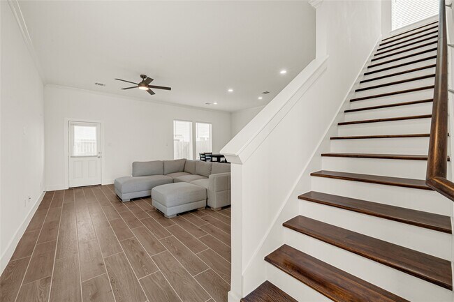 Foto del edificio - 6405 Leopold Star Ln
