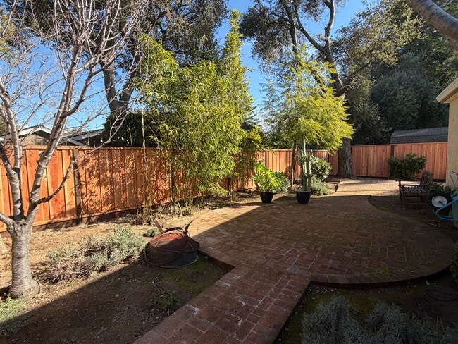 Foto del edificio - Los Gatos 3 Bedroom 2.5 Bath Coming Soon! Executive Home in Los Gatos School District