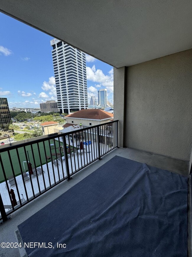 Building Photo - 1478 Riverplace Blvd