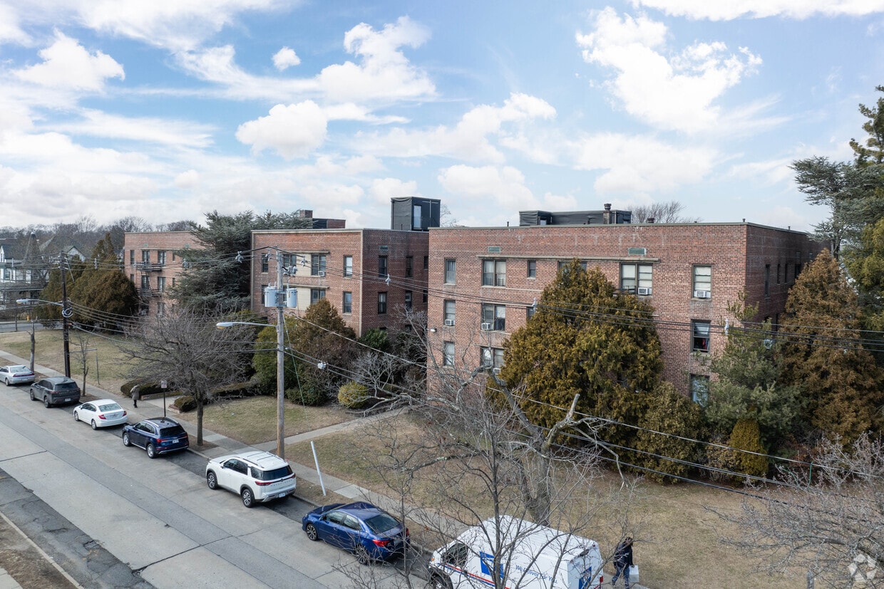 Foto principal - 40 Randall Ave