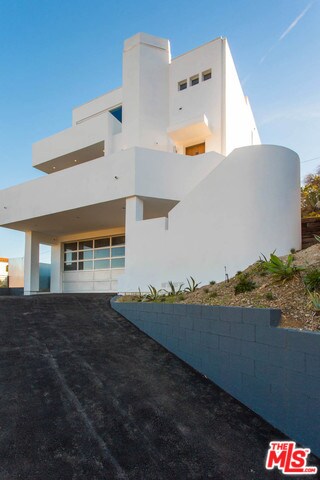 Building Photo - 1947 Corral Canyon Rd
