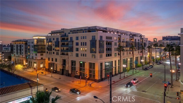 Foto del edificio - 39 Los Robles Ave