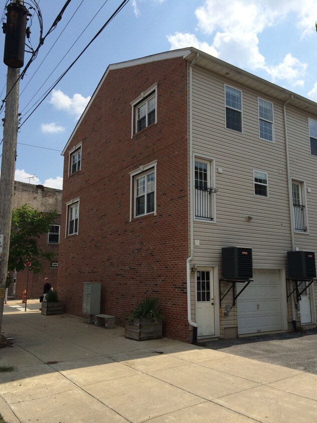 2683 Edgemont St, Philadelphia, PA 19125 Apartments in Philadelphia