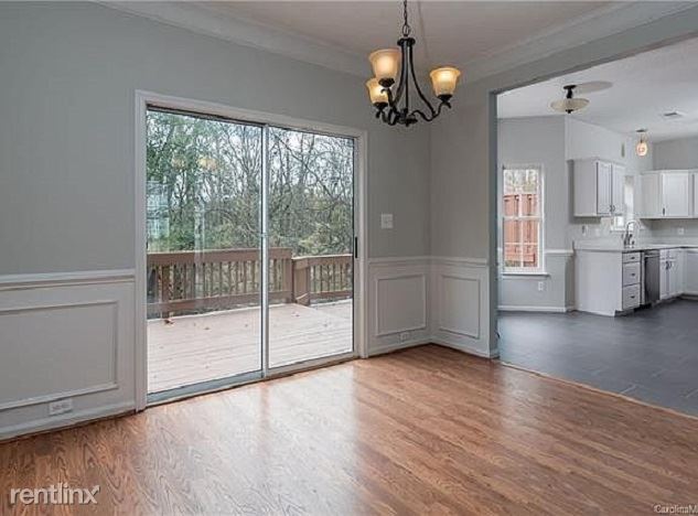 Foto del edificio - 3 br, 2.5 bath House - 14532 John Beck Dr