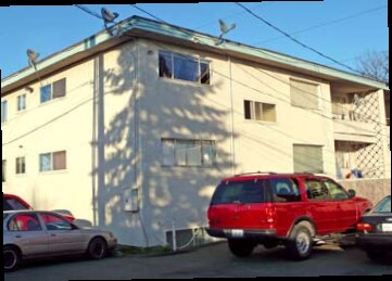 Foto del edificio - Trenton Apartments