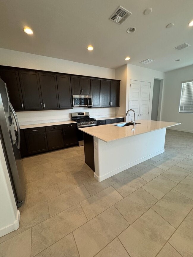 Foto del edificio - BRAND NEW HOME IN PHOENIX IN MORNING VISTA