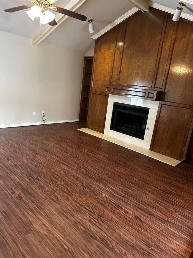 Foto del edificio - Spacious home for a Great Price! Edmond Sc...
