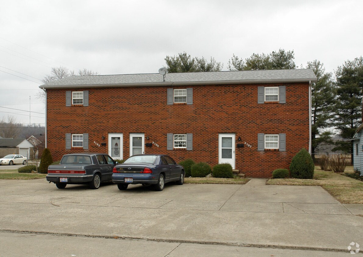 Primary Photo - 3103-3107 S 5th St