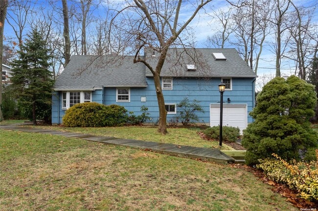 Building Photo - 3 Tappen Dr