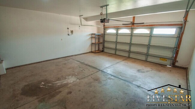 Building Photo - 11112 Galway Bay Dr