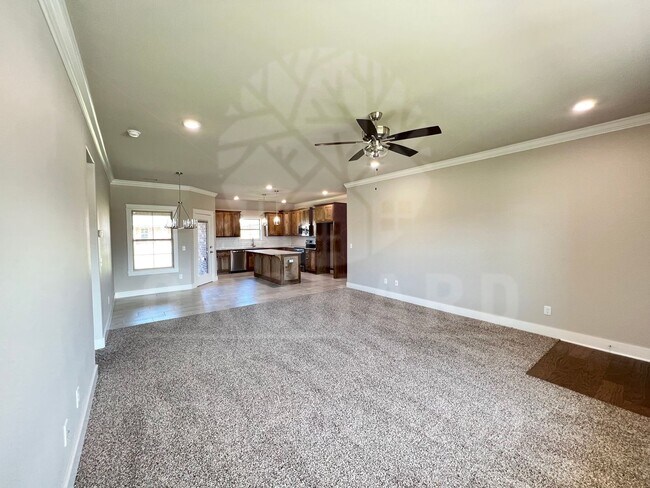 Foto del edificio - Single-Family Home- Beautiful Mayberry Plan